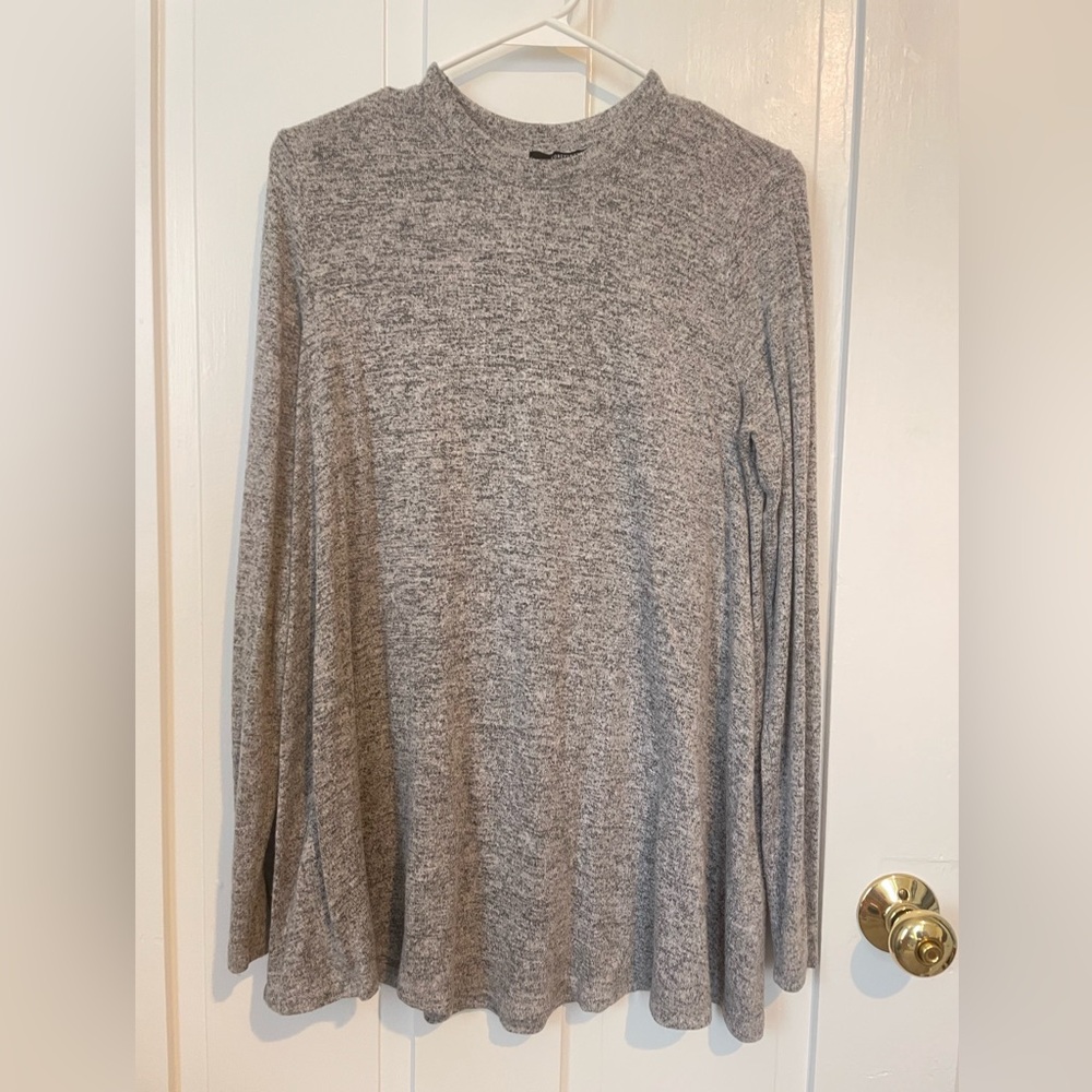 FOREVER 21 Longsleeve Shirt